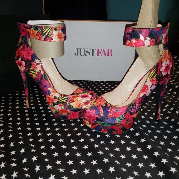 Qupid Sanity 04 Pink Multi Floral Print Ankle Strap Zip Up Back Stiletto Pumps - Picture 6 of 15